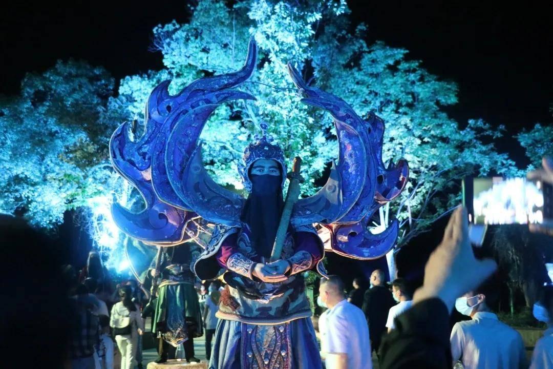 你骂了一个人，他发朋友圈说，不敢生气是懦夫，不去生气才是智者。这话包含了什么？？游戏画面